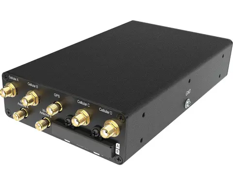Peplink Puma 401 network antenna QMA