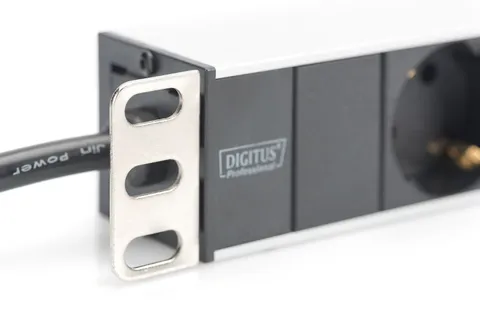 aluminum outlet strip, 8 safety outlets, 2 m supply safety plug