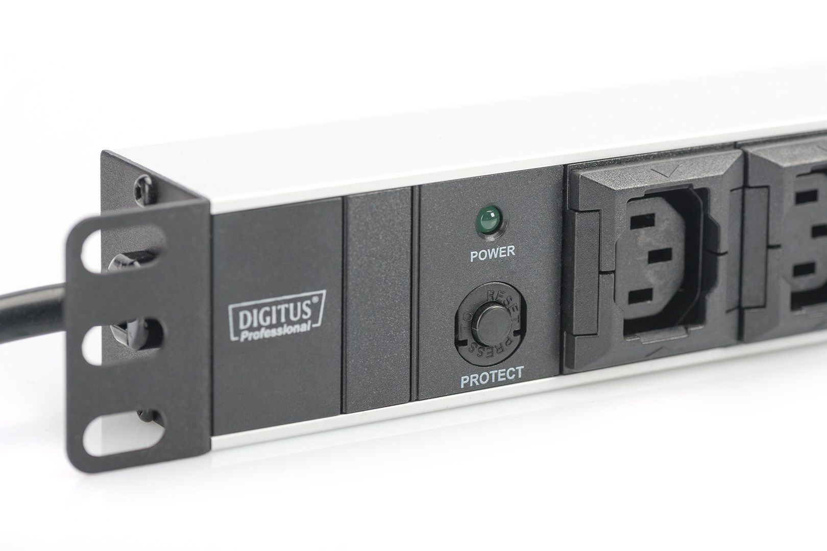 aluminum outlet strip, 10 outlets, 2 m supply IEC C14 plug